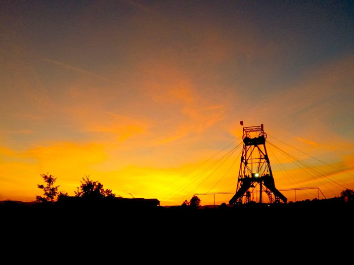 安博官网体育入口(中国)有限公司爆破塞尔维亚进风竖井项目迎来快速掘进阶段