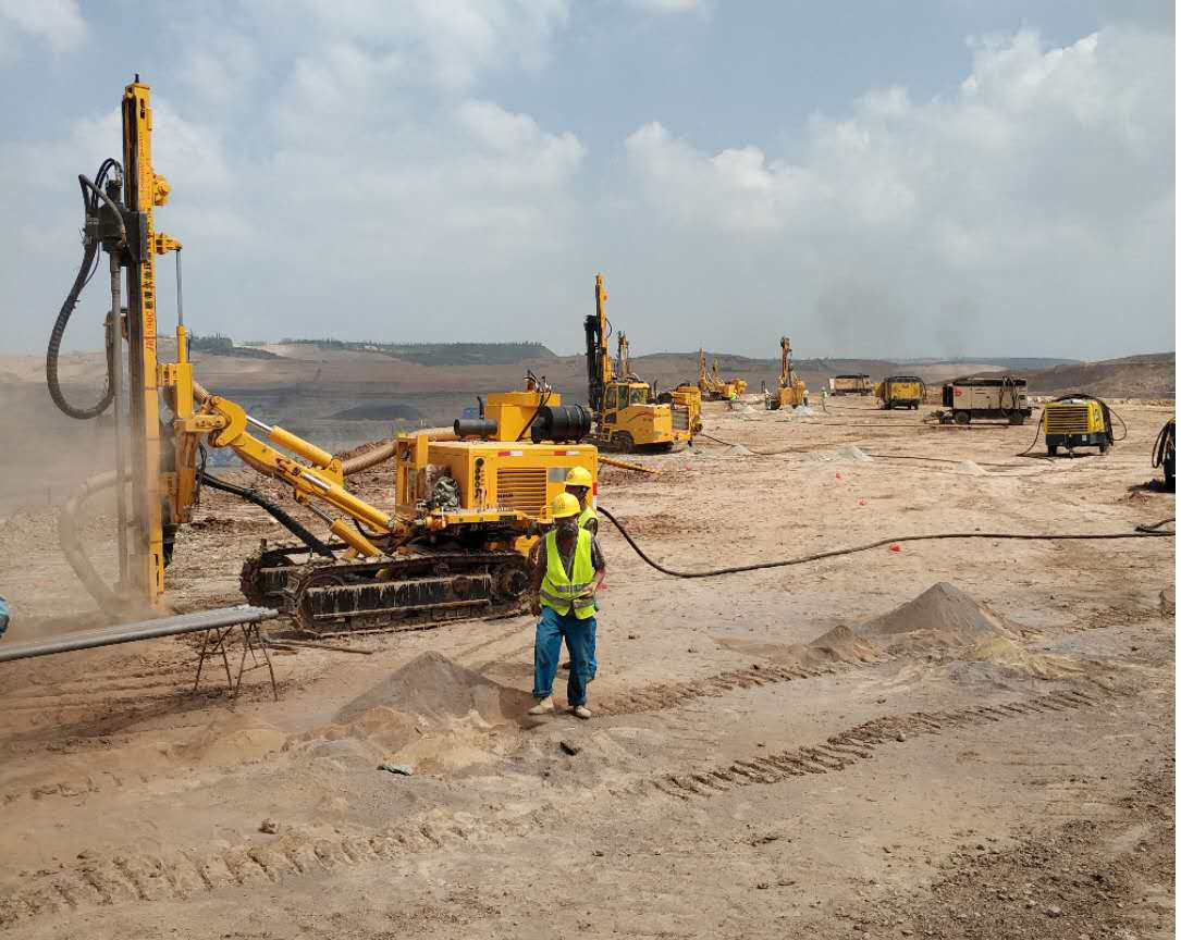 【强安全 优服务 促发展】安博官网体育入口(中国)有限公司爆破工程集团黑岱沟项目部安全标准化创建纪实