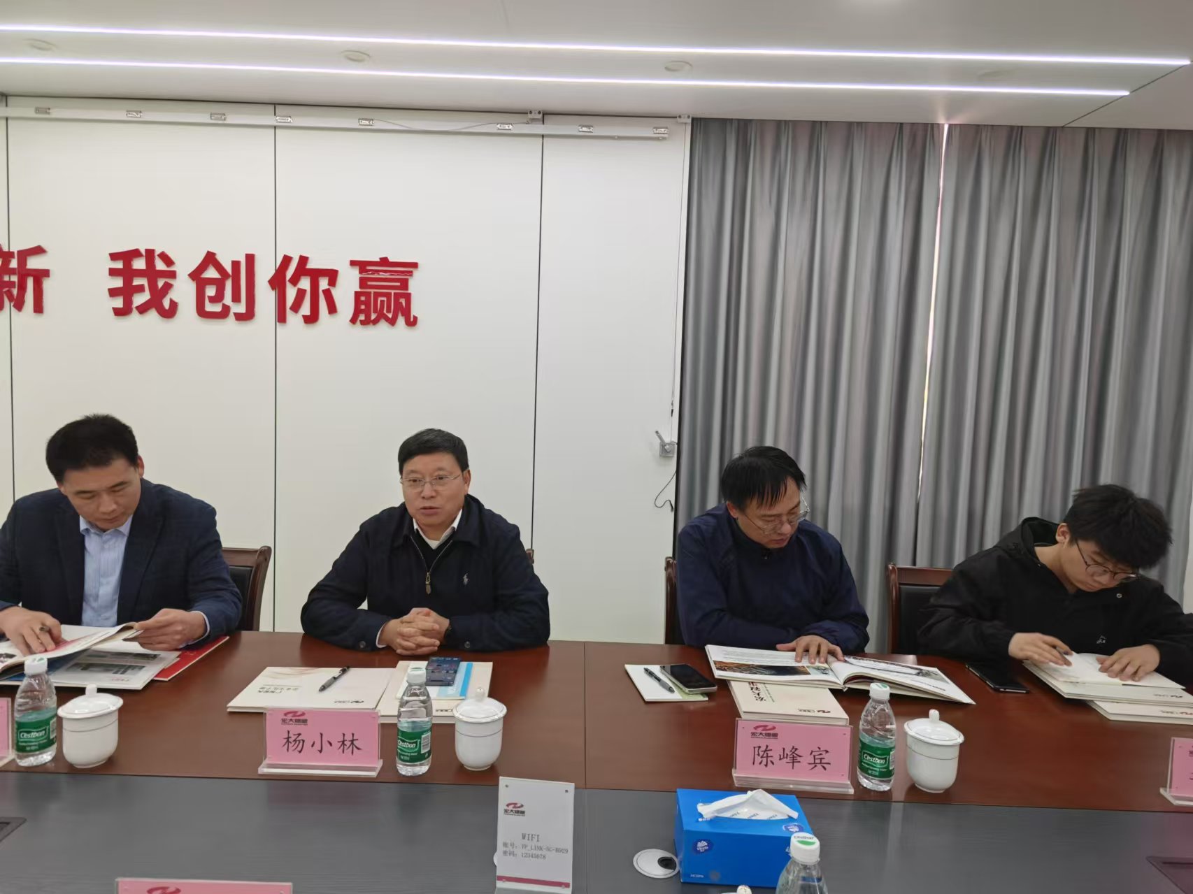 河南理工大学原校长杨小林一行莅临安博官网体育入口(中国)有限公司爆破肇庆大排项目调研指导